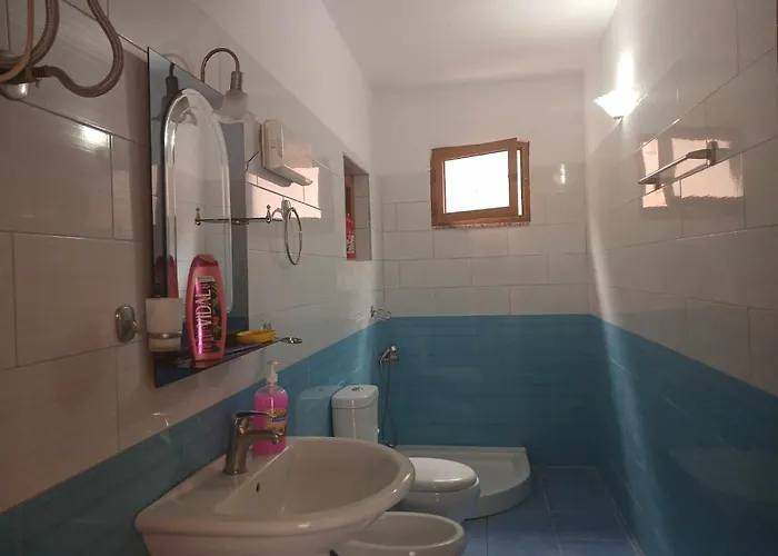 Bujtina Dalmacia 3* Koman