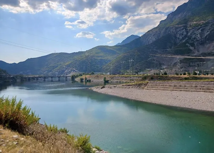 Bujtina Dalmacia Maison d'hôtes Koman